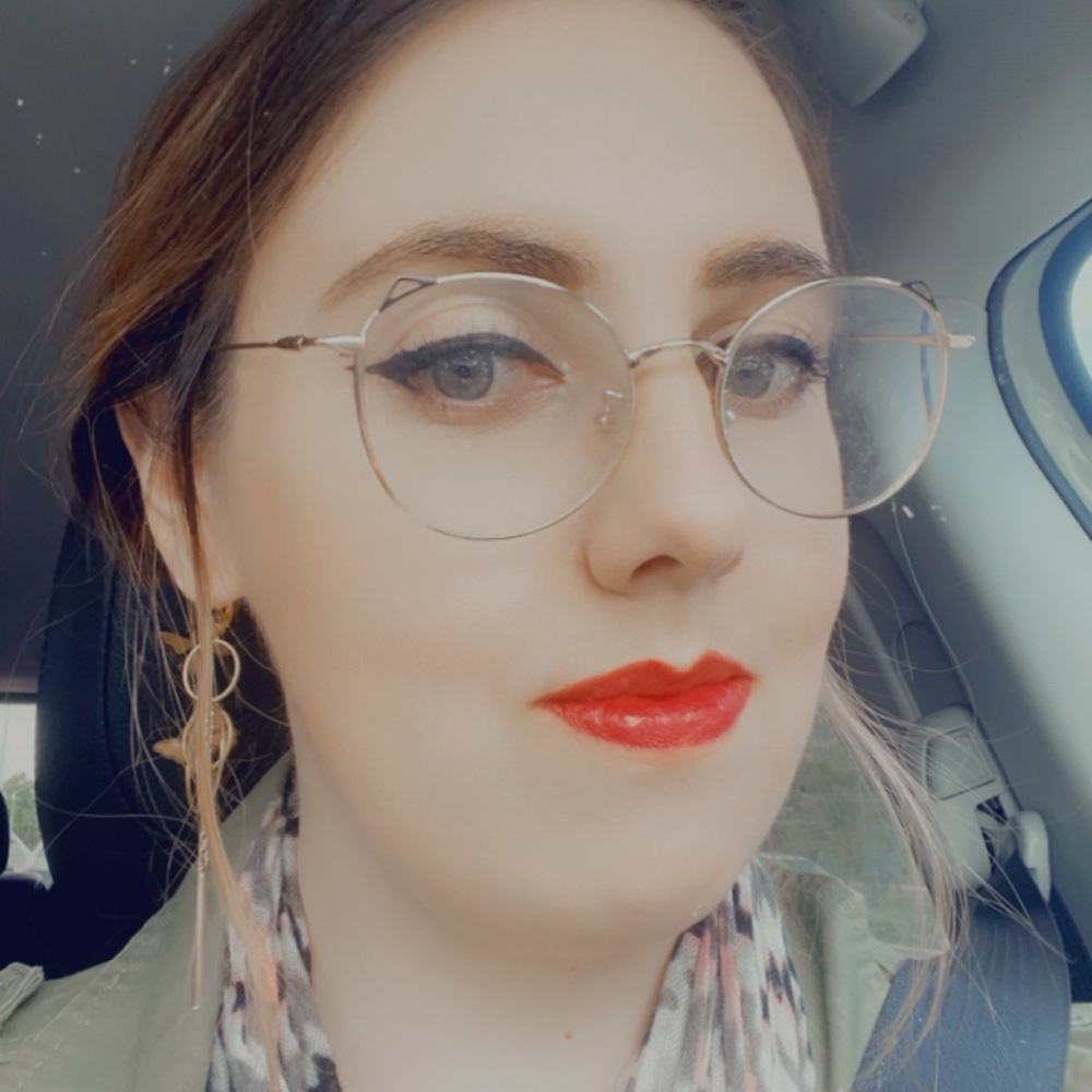 Meet your Posher, Tori